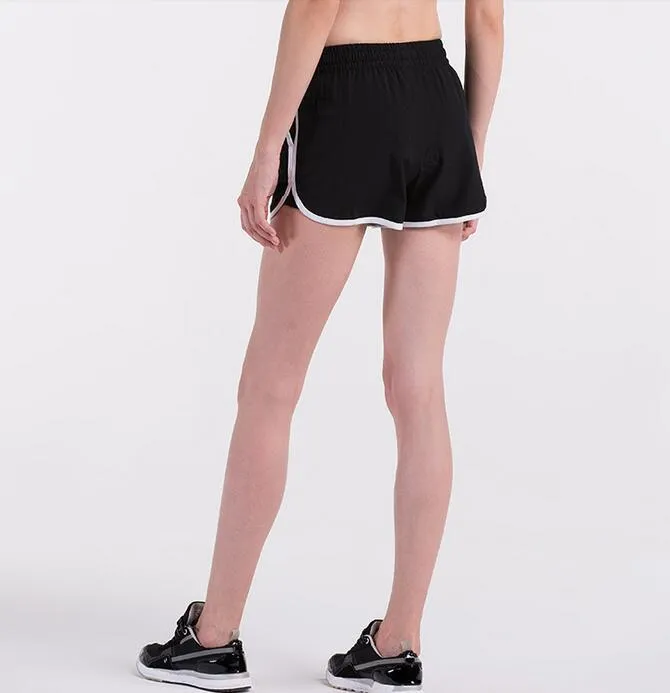 Breathable Second-Skin Fitness shorts DA for Women