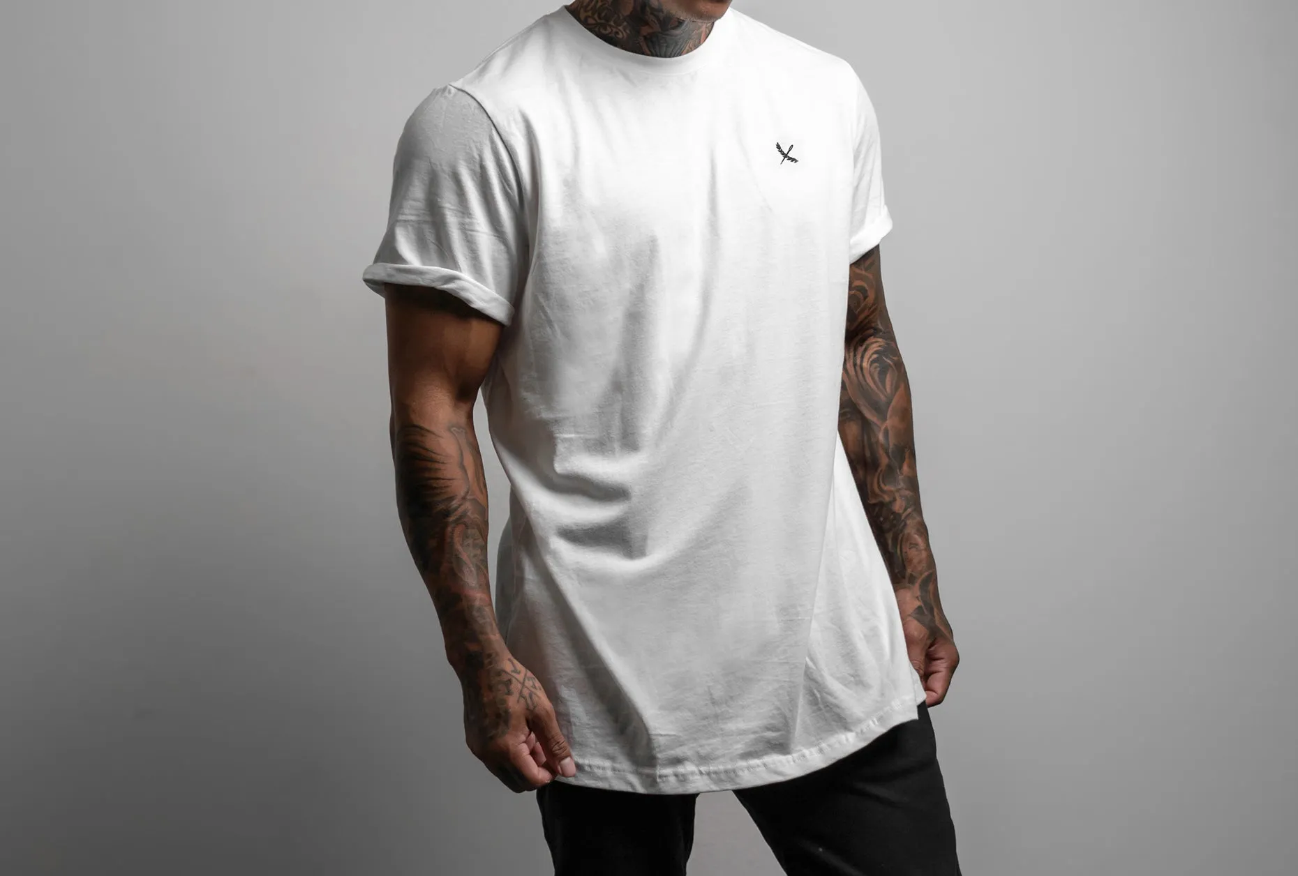 Icon Cuffed Tee - White / Black