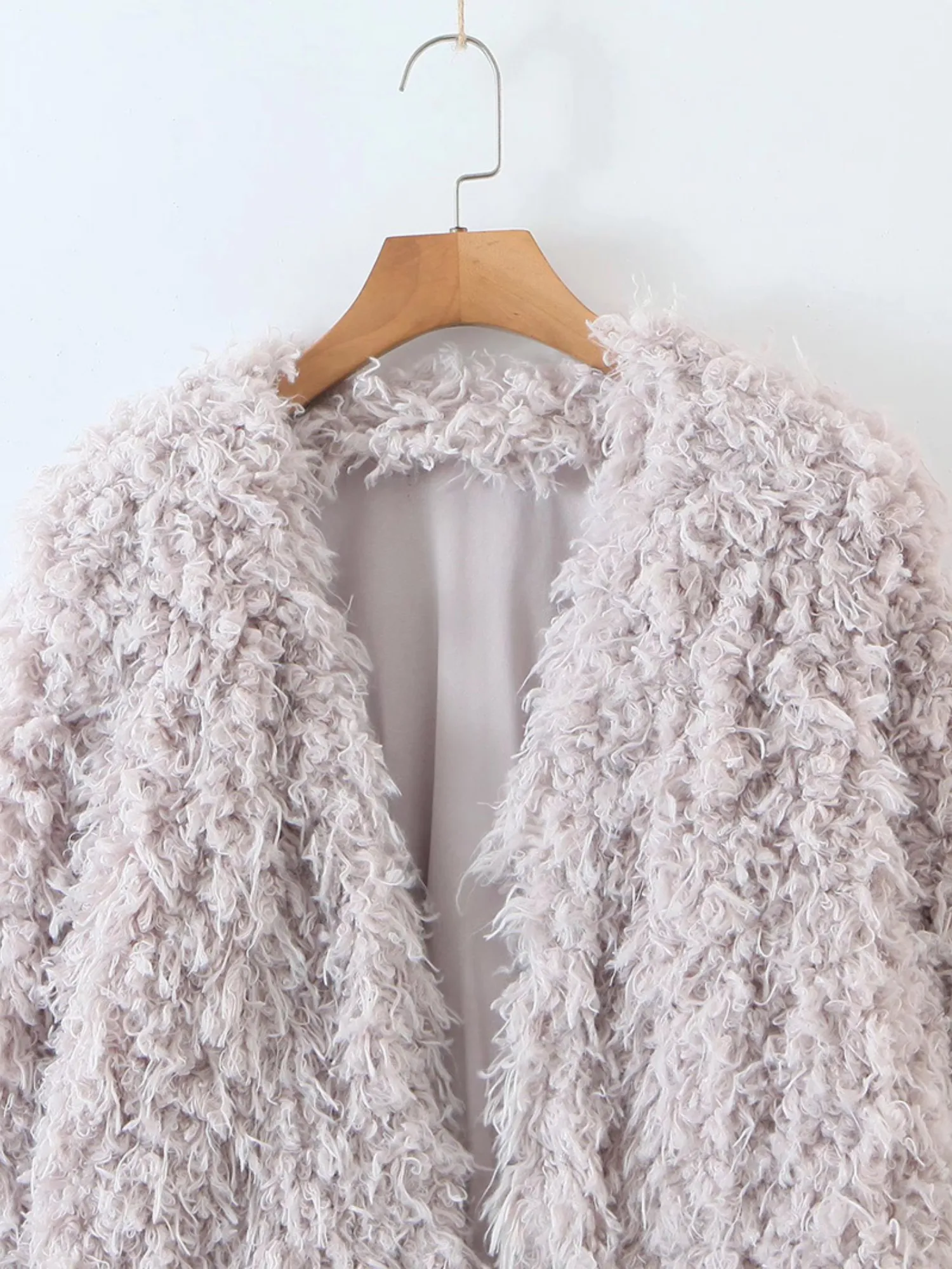 'Katrina' Fluffy Soft Open Jacket