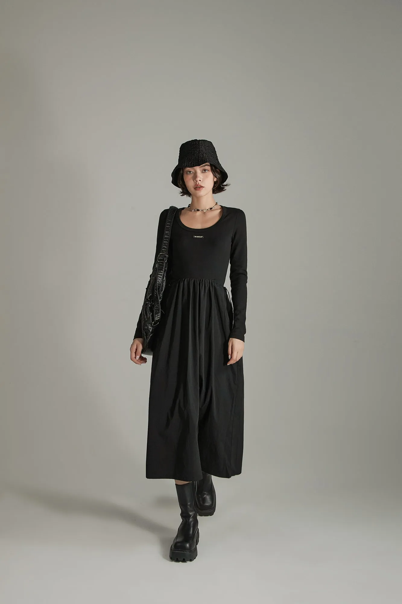 Logo Pocket Simple Long Dress