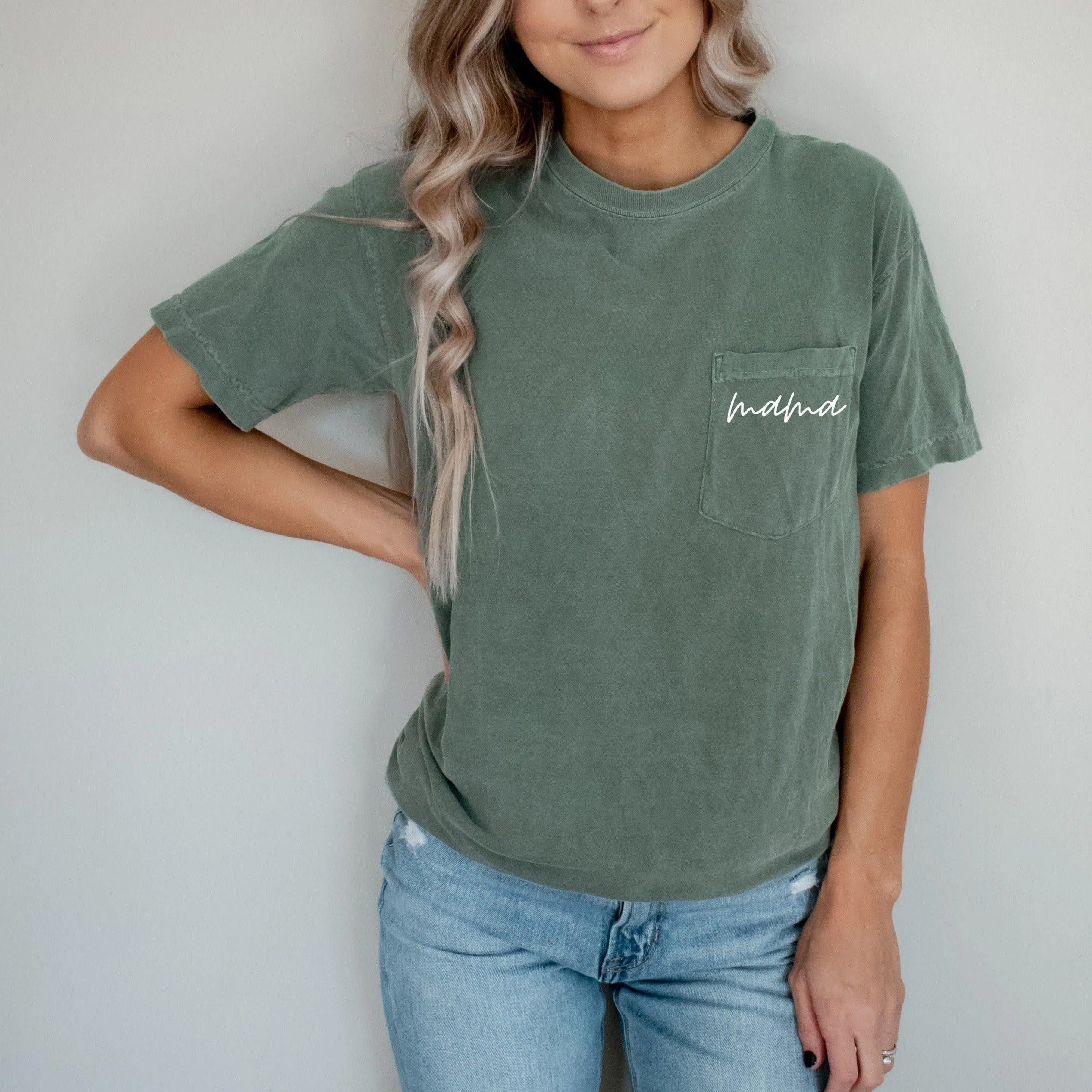 Mama Comfort Colors Pocket T Shirt