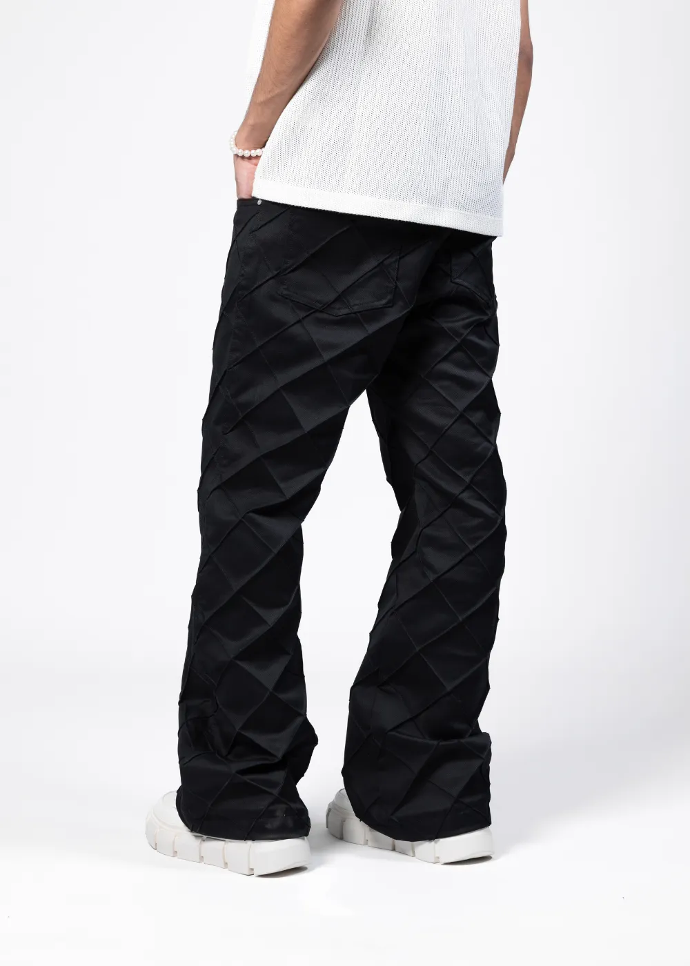 PIN TUCKS DENIM - BLACK