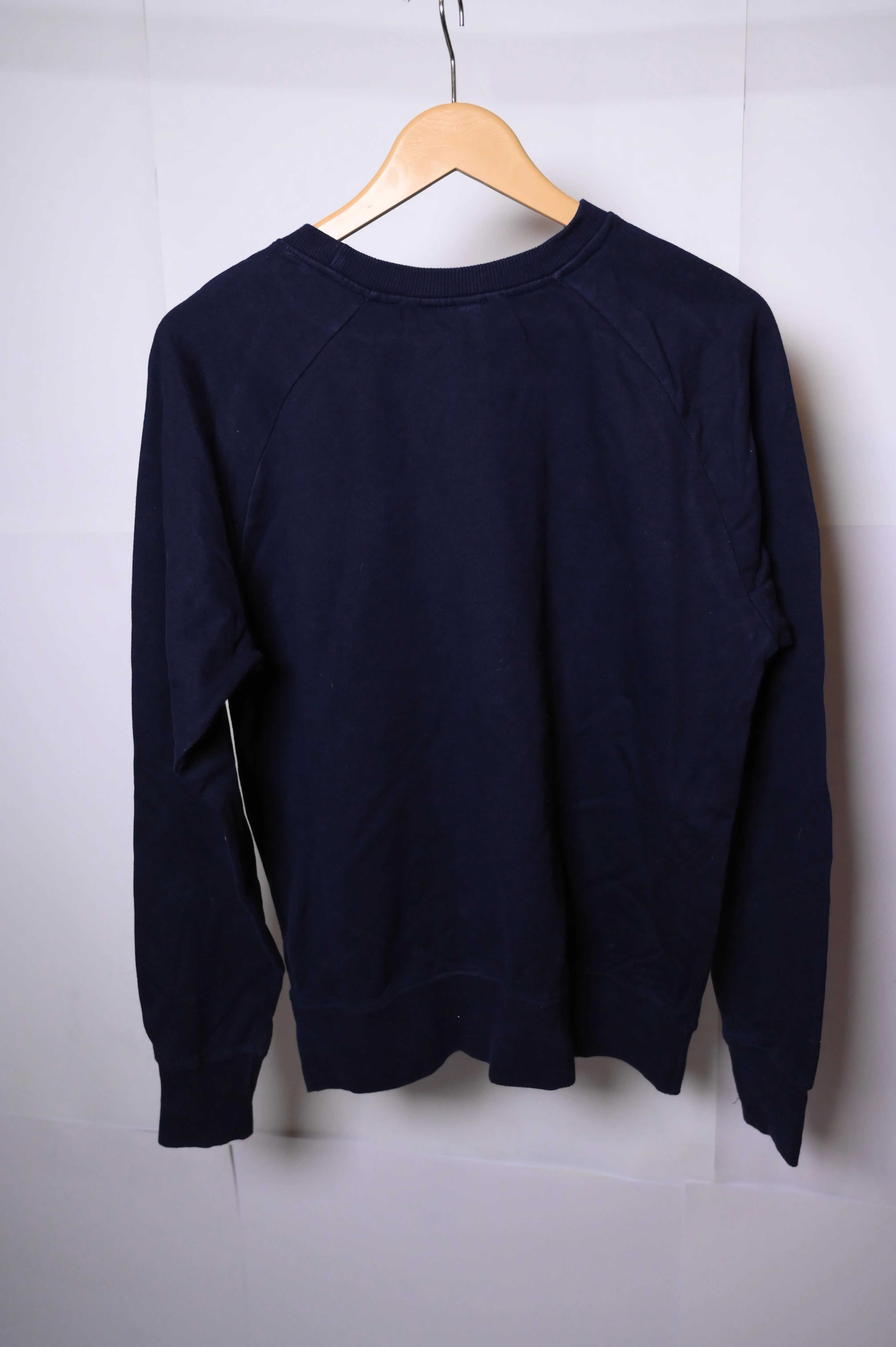 Soul Survivor Navy Blue Medium Sweatshirt – Good Condition