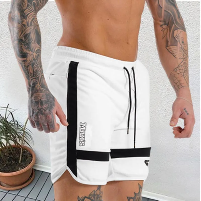 Sports Training Moisture Wicking Breathable Men's Shorts