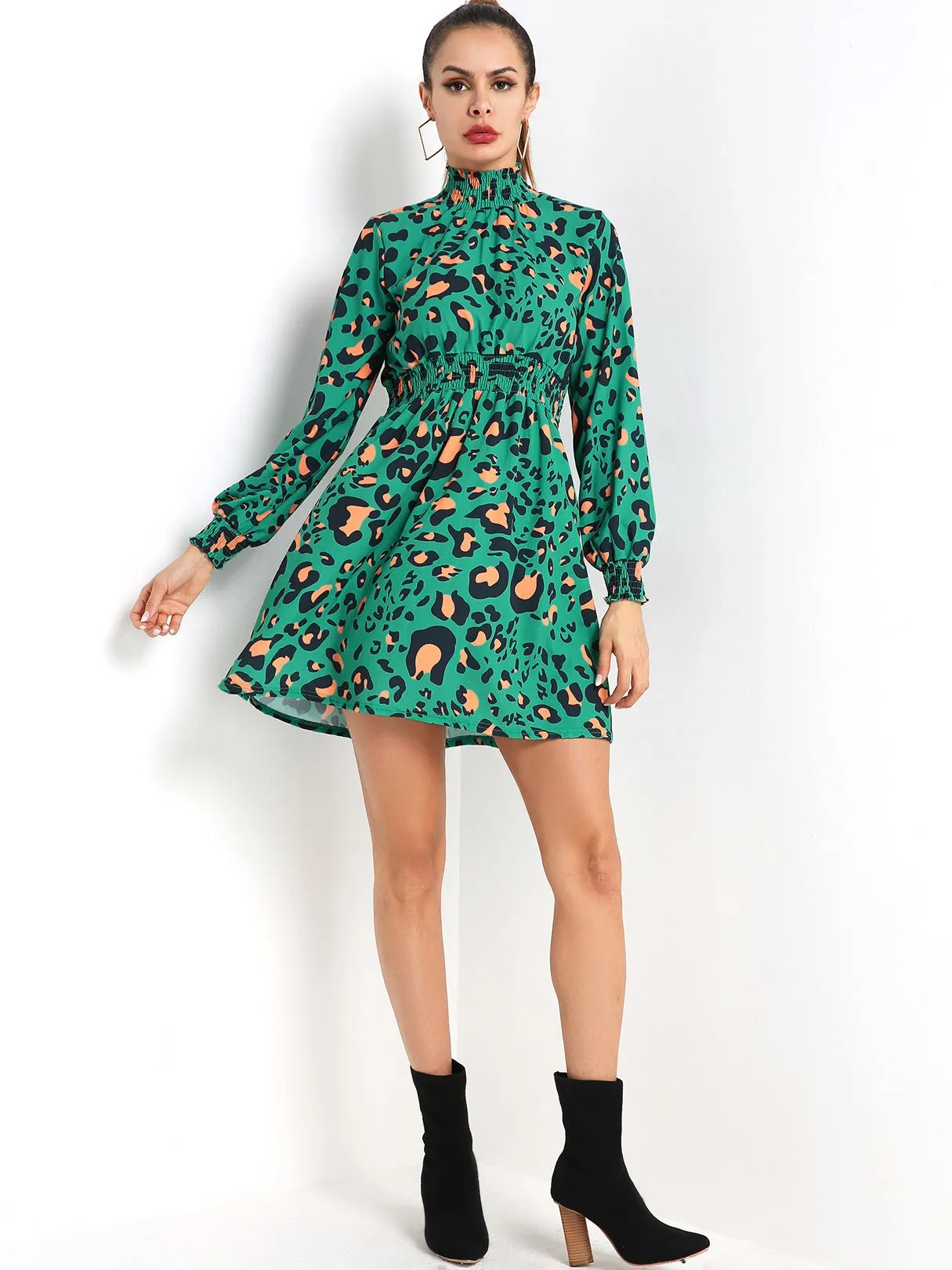 Wholesale Long Sleeve Leopard Casual Dress