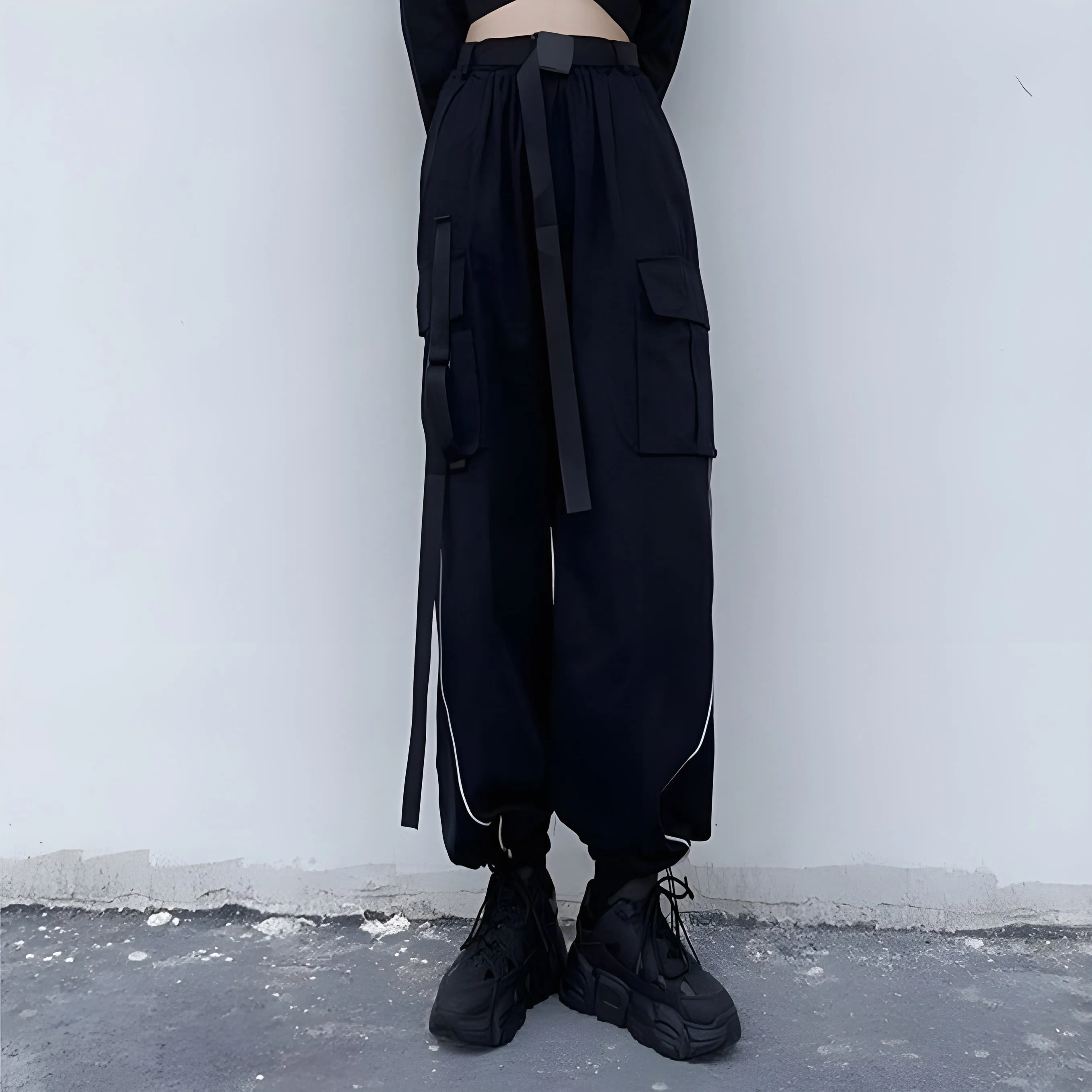 Women's Loose Pants With Buckle